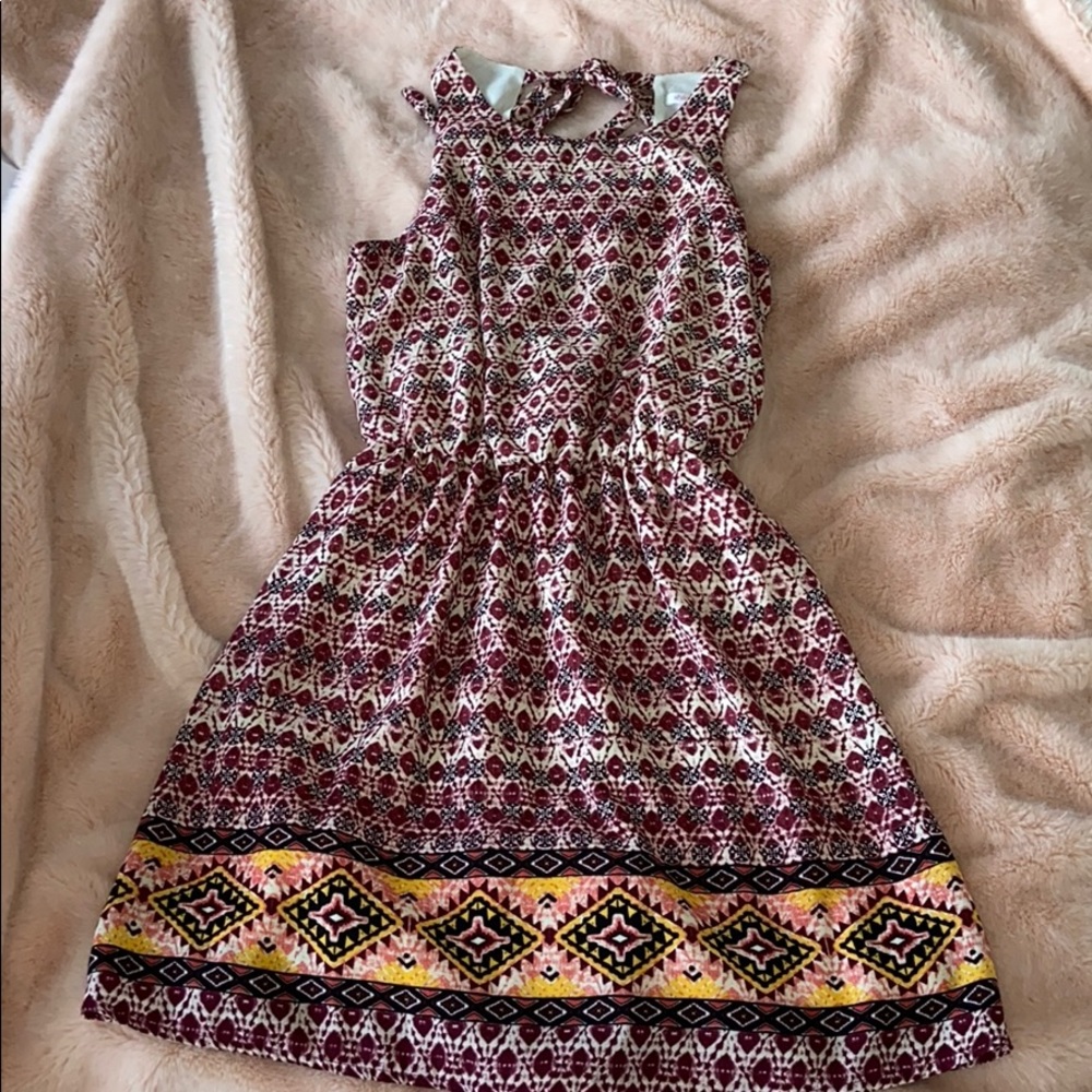 PRINTED TIE BACK DRESS